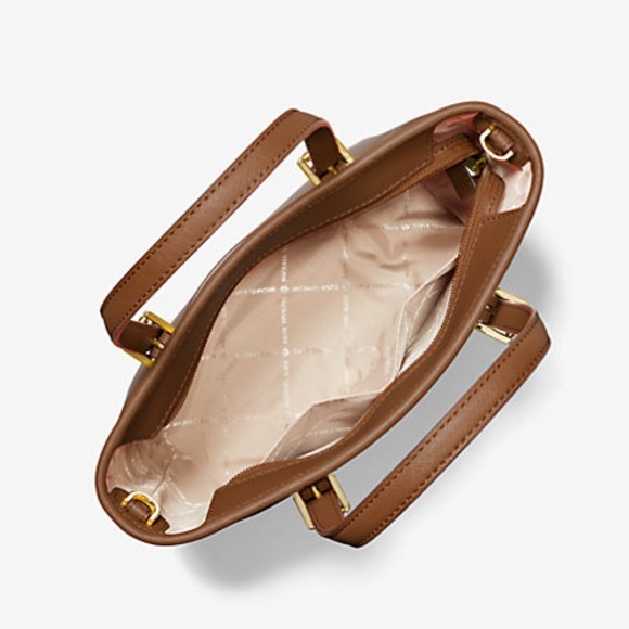 MICHAEL KORS
Jet Set Travel Extra-Small Saffiano Leather Top-Zip Tote Bag
NWT - Picture 2 of 16